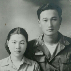 故 범석 박영하 박사(오른쪽)