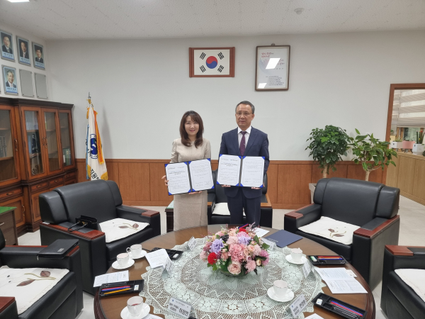 학생선수 육성 헐커스주식회사 업무협약식 체결 모습