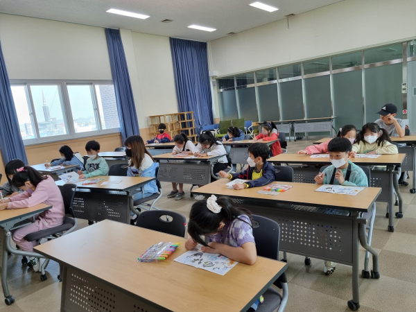 꽃시계 만들기 모습