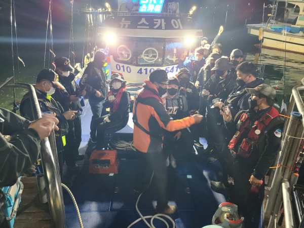 지난해 낚시어선 사고 예방 합동점검 모습