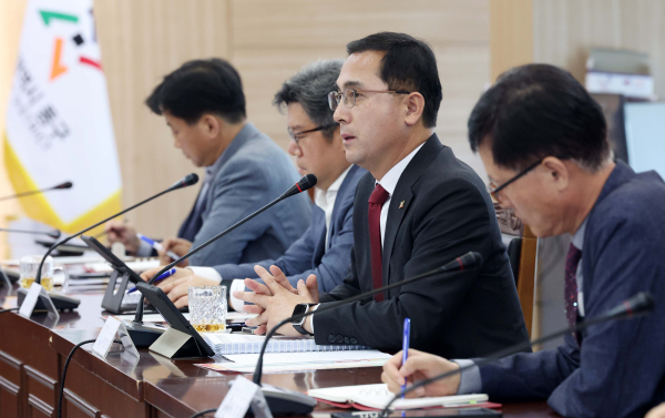 민선 8기 공약사업 및 핵심과제 추진상황 보고회 개최 모습