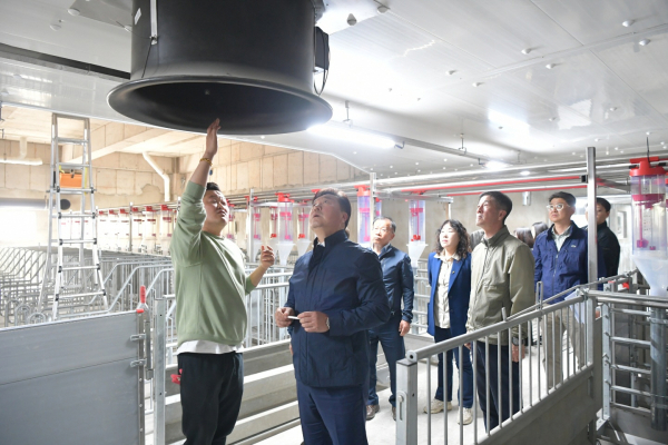 최재구 예산군수 호은2농장 방문 모습