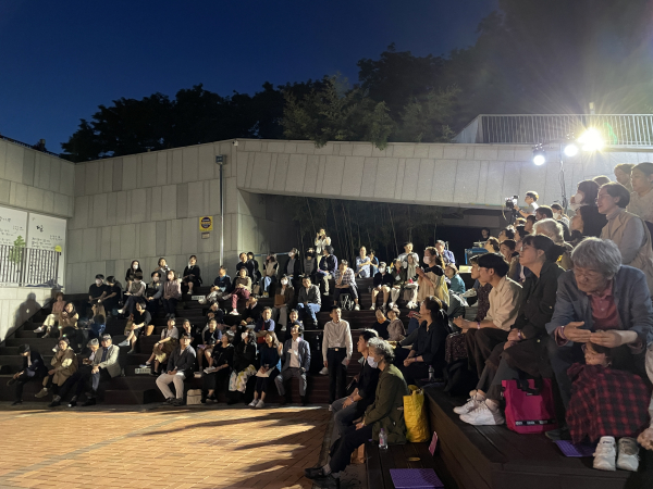 2023 제2차 문학콘서트 정여울×이다혜의 듀오콘서트 진행 모습
