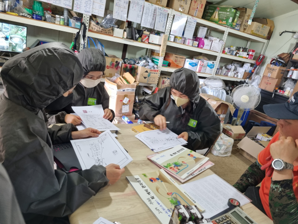 홍성군, 장마철 대비 가축분뇨 배출·처리시설 합동단속