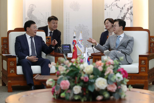 김태흠 지사 중국 옌벤주 후지아푸 당서기 접견