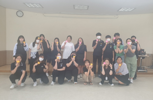 또래상담 동아리 학생의 역량 강화를 위한 집단상담 프로그램 실시