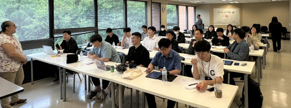 배재대 컬럼비아대 연수 참가자 안내 모습