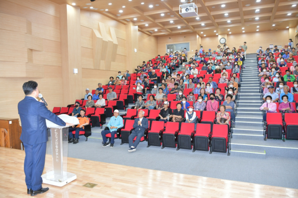 노인일자리 참여자 직무교육 모습