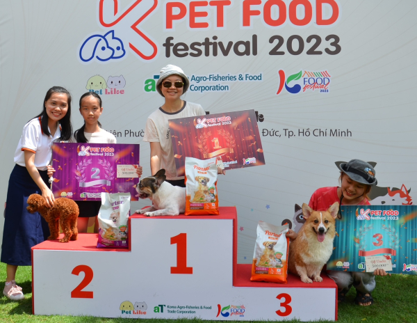 호치민 ‘K-펫푸드 페스티벌’ 펫운동회 시상식 현장