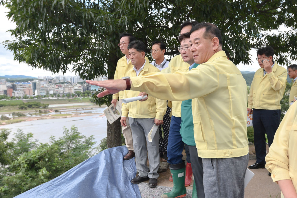 피해 복구 총력 - 박보균 문화체육부 장관 방문