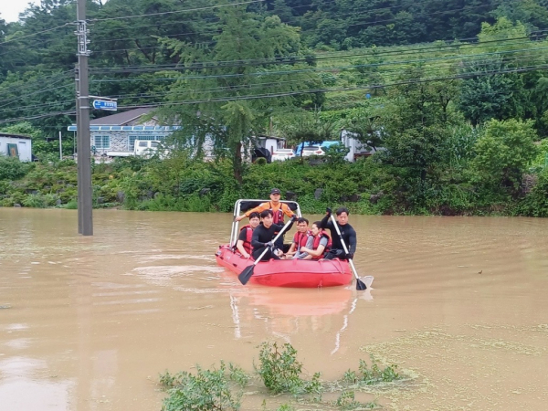 청양군 고립 주민 구조 지원 현장