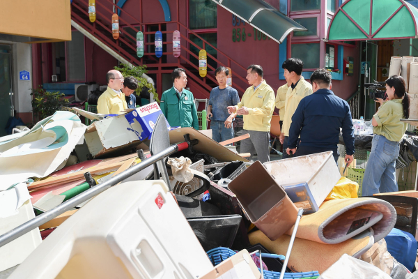 피해 복구 총력 -행정안전부 김성호 재난안전관리본부장 방문