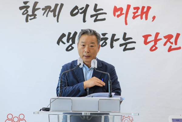 이일순 자치행정국장 제5차 시정 정례브리핑 모습