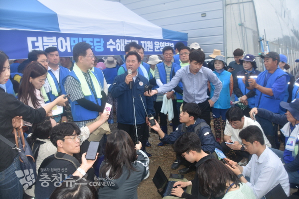 이재명 대표, 박정현 부여군수