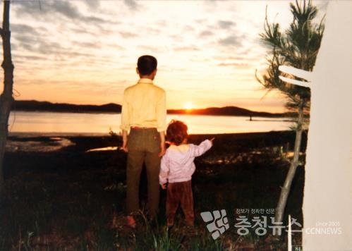 행담도의 석양(1982년)