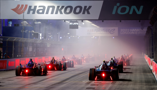 한국타이어 타이틀 스폰서 대회, 포뮬러 E 2023 한국 런던 E-PRIX 경기장면