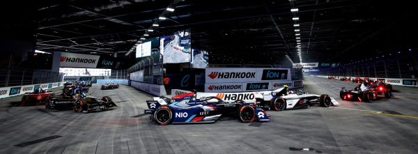 한국타이어 타이틀 스폰서 대회, 포뮬러 E 2023 한국 런던 E-PRIX 경기장면