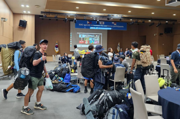 지난 8일 오후 경기도 안산에 위치한 농어촌공사 인재개발원에 도착한 스카우트 대원들의 모습