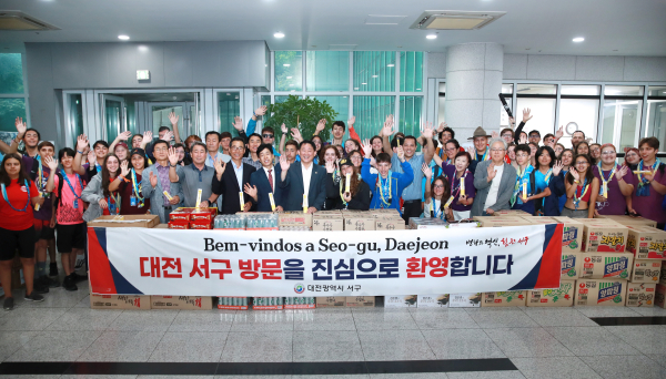 서철모 서구청장 잼버리 스카우트 대원들 현장 격려 사진