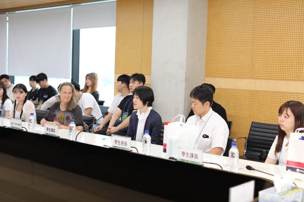 구마모토학원대학 이토 요시코 학생과장 인사말 모습