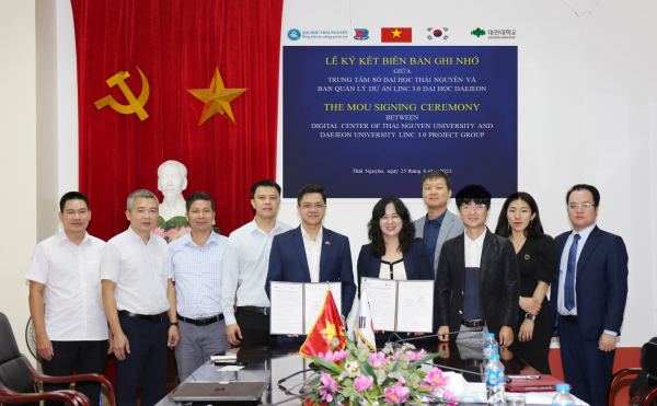 베트남 타이응우옌대와 글로벌 산학연 공유협업 MOU 기념사진