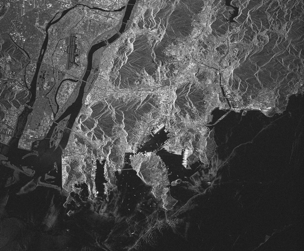 KAIST 차세대소형위성 2호가 SAR 시험을 통해 촬영한 부산의 모습