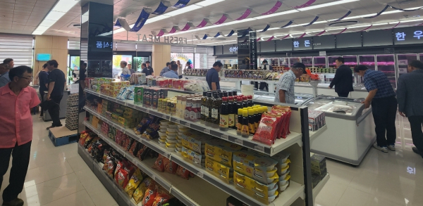 축산물종합판매장 내부/박동혁 기자