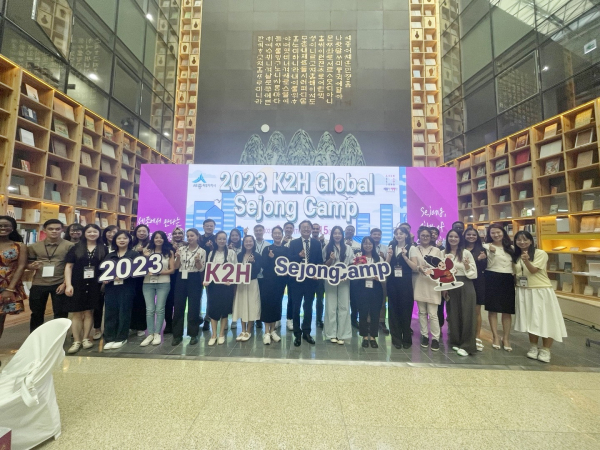 외국 지방공무원 초청연수(K2H) 프로그램 연수생을 초청 팸투어 진행 모습