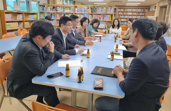 정명국 의원 학교현장 간담회