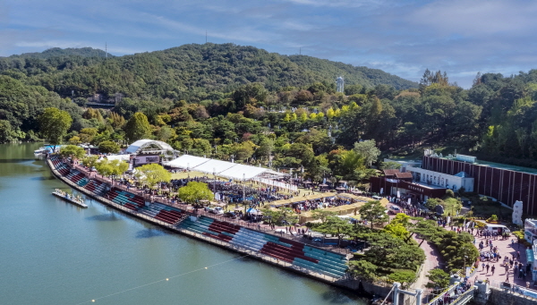 작년(2022년) 효문화뿌리축제 전경