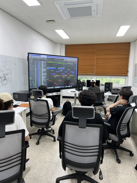 SIGNAL동아리, Dolby Atmos 이용해 3집 디지털 앨범 발매