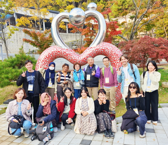 대전광역시 외국인주민 통합지원센터가 지난 20일과 27일 지역 거주 외국인주민을 대상으로 한국 문화 체험을 진행했다.