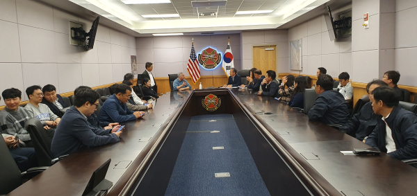 험프리스 부대 방문 사진