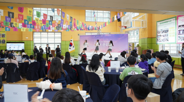 제5차 서산시청소년어울림마당 공연 모습