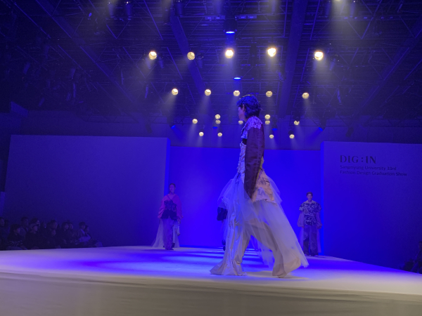 패션쇼 진행 장면/상명대 제공