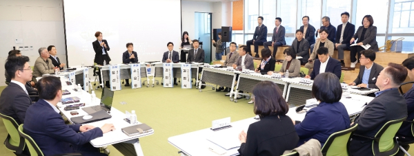 정책토론회 진행 장면/천안시의회 제공