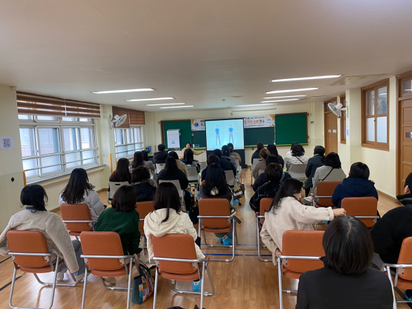 지난 14일, 특수교육 지원인력 연수 모습