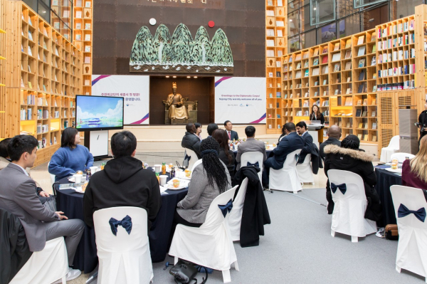 세계 14개국 주한외교단 초청 팸투어 모습