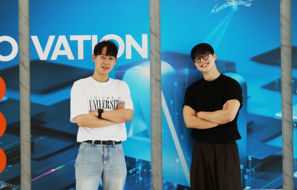 대통령상을 받은 지성찬 학생(오른쪽)과 박상현 학생/한기대 제공