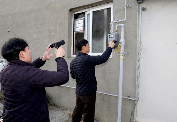 지난 23일 태안서부시장에서 진행된 안전점검 모습.