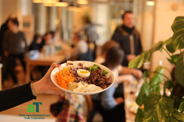 프랑스 국립극장 배우가 반한 불고기 퓨전 덮밥
