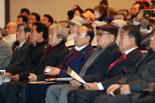고 육영수 여사 숭모제에 참석한 국민의힘 박덕흠 의원