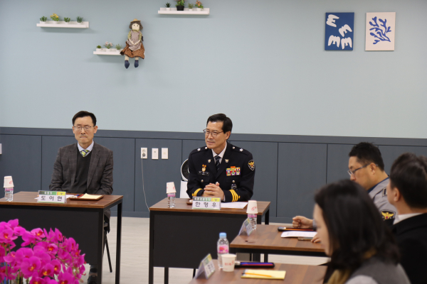 좌측부터 도이현 인권위원장, 한형우 세종경찰청장