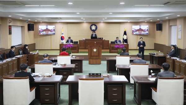 청양군의회, 제295회 제2차 본회의 폐회 사진