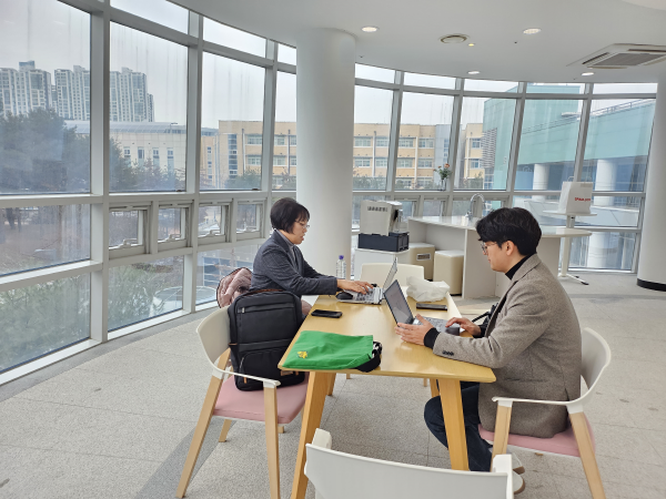 총론 안내 영상 제작 준비 현장