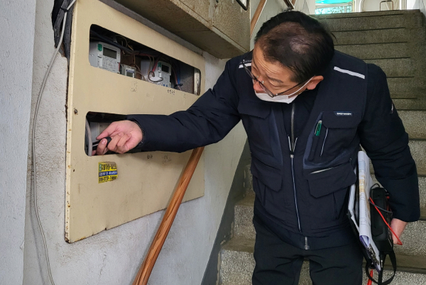 전통시장 화재 안전점검 모습 (서부시장)