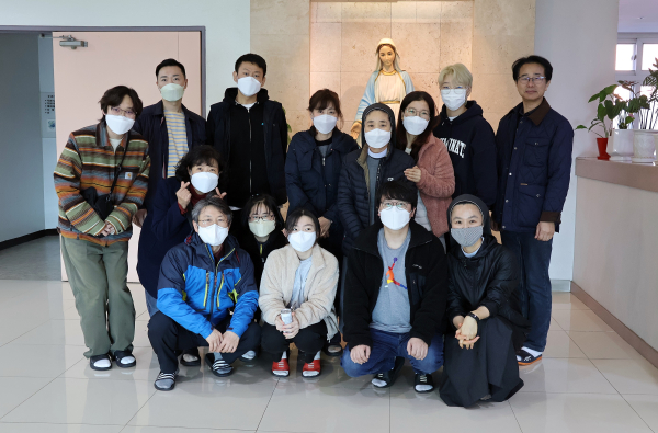 가톨릭대 대전성모병원, 논산 성모의 마을서 자원봉사 모습