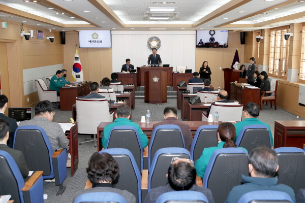 제 301회 임시회 개회 모습