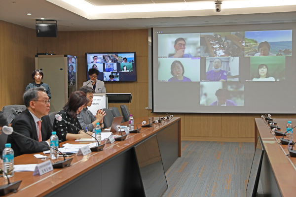 보건복지부 박민수 2차관, 세종충남대병원서 현장 의료진 간담회 개최 모습