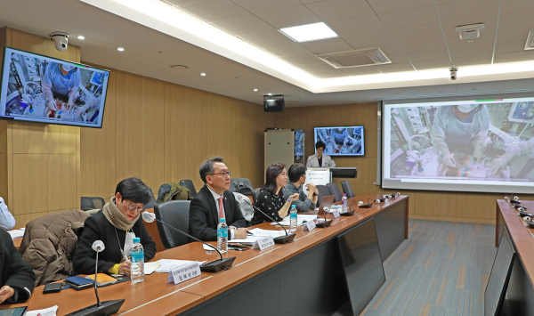 보건복지부 박민수 2차관, 세종충남대병원서 현장 의료진 간담회 개최 모습